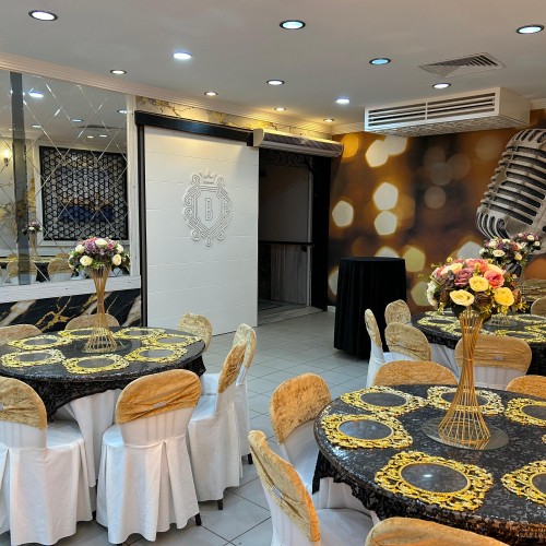 Salon Deluxe